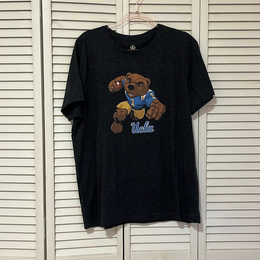 UCLA Bruins T-shirt